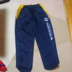 アスレタ ウィンドブレーカー下