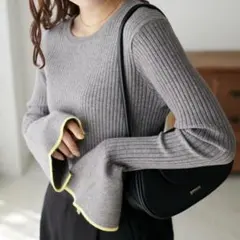 DISCOAT 【WEB限定】リブ袖フレアパイピングプルオーバー グレー