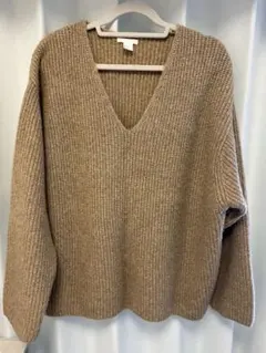 H&M ベージュ Vネック セーター M