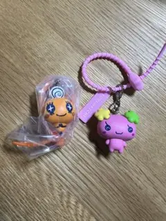 たまごっち ガチャ　カラフルマルチチャーム　めめっち・ふらわっち　セット