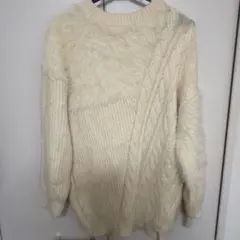 dazzlin ニット アイボリー ケーブル編み