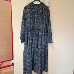 美品　アンナニコラ　ワンピース