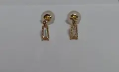 agete　K18　ピアス　ダイヤモンド