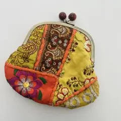 Item thumbnail for item c55c15f7-9deb-409e-afc3-4ba19dd8c521