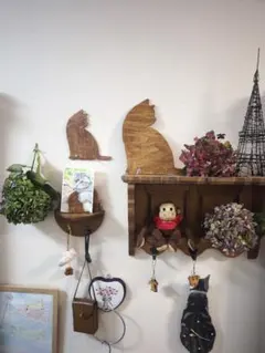 猫雑貨、木製インテリア猫、（中）