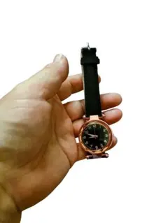 レディースブレスレット付き時計 黒文字盤 ローズゴールド