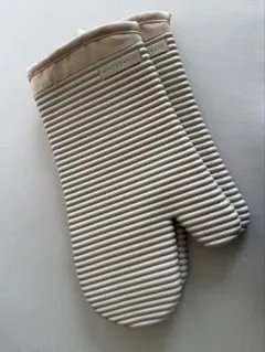 新品タグなし　キッチンエイド　オーブンミトン　鍋つかみ　ベージュのサムネイル