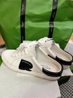 Kate Spade New York ミュールスニーカーのサムネイル