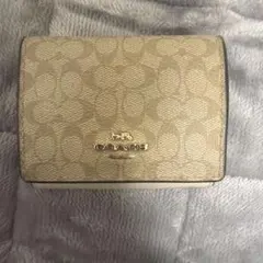 グレー 折り財布