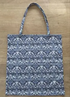 リバティ　ストロベリーシーフ　ビッグトートバッグ/エコバッグ　ハンドメイド