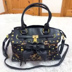 ♡新品未使用ボストンバック♡キラキラ装飾 クマキーホルダー付き 