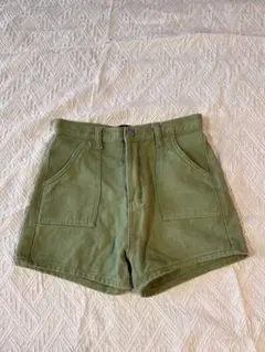 SHAGGIE オリーブグリーン ショートパンツのサムネイル