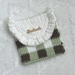 編み物 ハンドメイド かぎ編み 毛糸 可愛い ポーチ フリル チェック 入れ物
