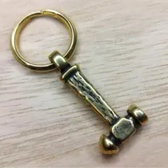 K181　ハンマー　トンカチ　真鍮製　工具　ユニーク　アクセサリー　チャームのサムネイル