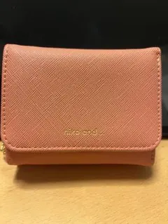 niko and…の三つ折り財布　サーモンピンク