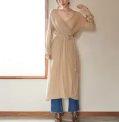 試着のみ　美品　ガリャルダガランテ　とろみラップワンピース　ベージュ