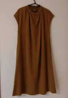 Item thumbnail for item 35a598c2-cd8b-4ee1-b200-dc573d3ee78b