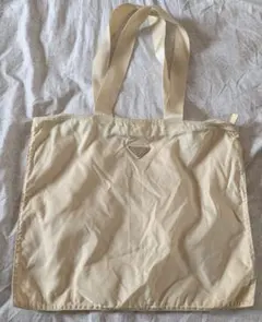 プラダ ナイロン トートバッグ ベージュ