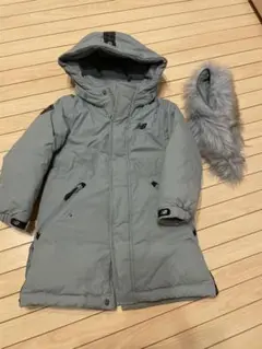 (お値下げ中)ニューバランス　キッズダウンコート　中古