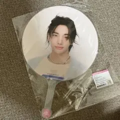 2025年最新】straykidsうちわの人気アイテム - メルカリ