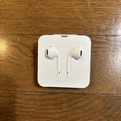 アップル純正 iPhoneSE第2世代 イヤホン ライトニング 有線 新品未使用