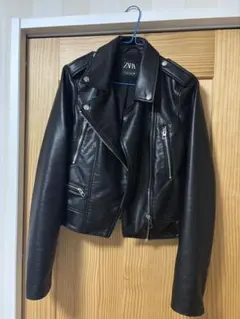 ZARA ブラック ライダースジャケット