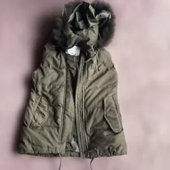 PLST フード付きダウンベスト オリーブ