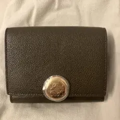 LOEWE 財布　ペブル トライフォールド ウォレット（ペブルグレインカーフ）