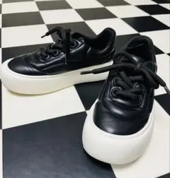 【美品】STACCATO 厚底スニーカー 23.5cm ブラックのサムネイル