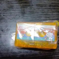 ハローキティ カセット型カプセルトイ　ポチャッコ