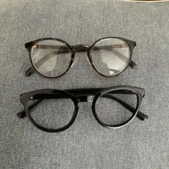 伊達メガネ2つセット売り(大きめ)