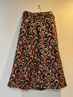 60-70's vintage ジャンティーク購入　渦巻きマキシ　スカートのサムネイル