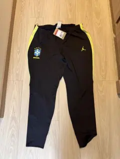 未使用品　NIKE Jordan ナイキジャージ パンツ　2026ブラジル代表のサムネイル