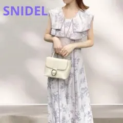 SNIDEL フラワープリント ノースリーブ　ワンピース