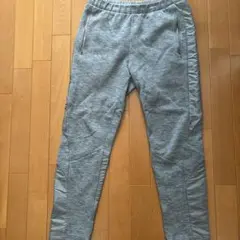 プーマ グレー ジャージ パンツ