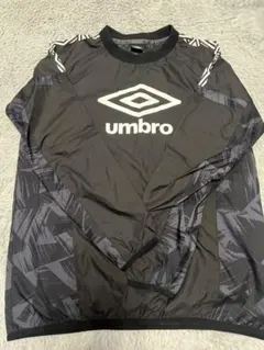 umbro ピステ 黒
