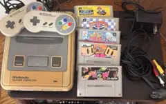 スーパーファミコン　本体一式　コントローラー２個　おまけつき