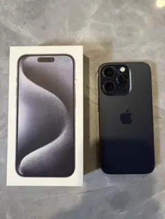 Apple iPhone 15 Pro 本体