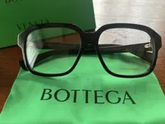 ヴォッテガ メガネ