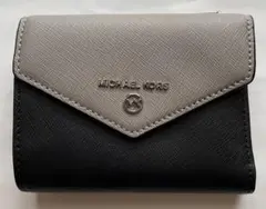 MICHAEL KORS 三つ折り財布