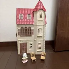 シルバニア赤い屋根のエレベーターのあるお家