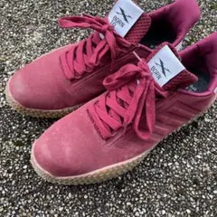 Item thumbnail for item 3050f11c-2cc1-4e7d-aee2-66962d7e2d95