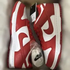 未使用級⭐︎NIKE DUNK LOW SP UNIVERSITY 赤 27.5 - メルカリ