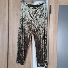 ZARA　ザラ　ベロアパンツ　オリーブグリーン　L
