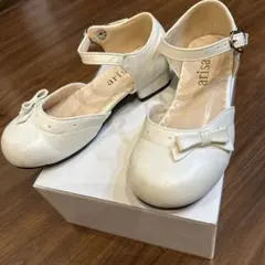 arisana パールホワイト リボン付き フォーマルシューズ 19センチ
