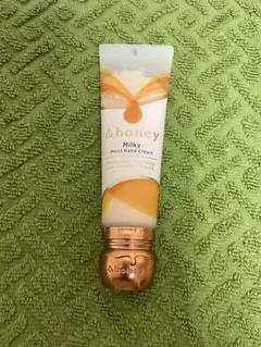 &honey Milky Moist Hand Cream 50gのサムネイル