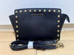 MICHAEL KORS スタッズ付きショルダーバッグ
