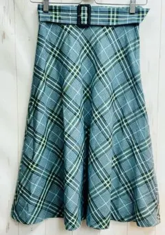 B378：プロポーションボディドレッシング ベルト付チェックフレアスカート S