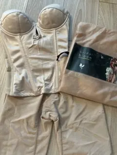 結婚式　bridal bloom ビスチェB65 とガードル　セット