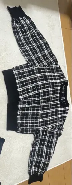 チェック柄ニットセーター 長袖 ブラック・ホワイト